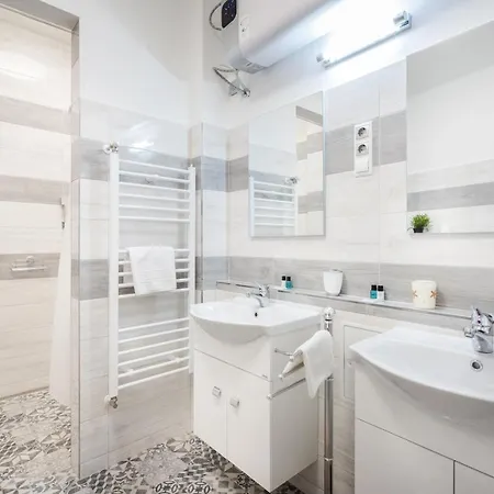Apartment Bpr B4 Club *